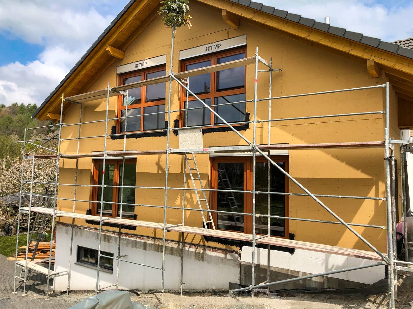 Altbau + Anbau Niederelbert